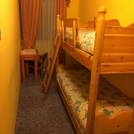 Le Pinete Szálloda Piazzatorre